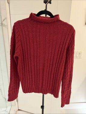 Ribbed Mock Neck Sweater in Deep Burgundy